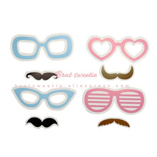 Load image into Gallery viewer, Gender Reveal Party Decorations Boy Or Girl Photo Booth 30Pcs/Units/Set- Combo 5 Units