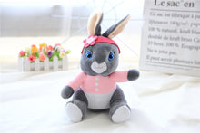 Load image into Gallery viewer, 2 Pieces In A Lot 28 Cm Soft Peter Rabbit Lily Plush Toy