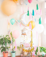 Load image into Gallery viewer, 10Pcs/Units  Rose Gold Confetti Balloons Round Latex - Combo 5 Units